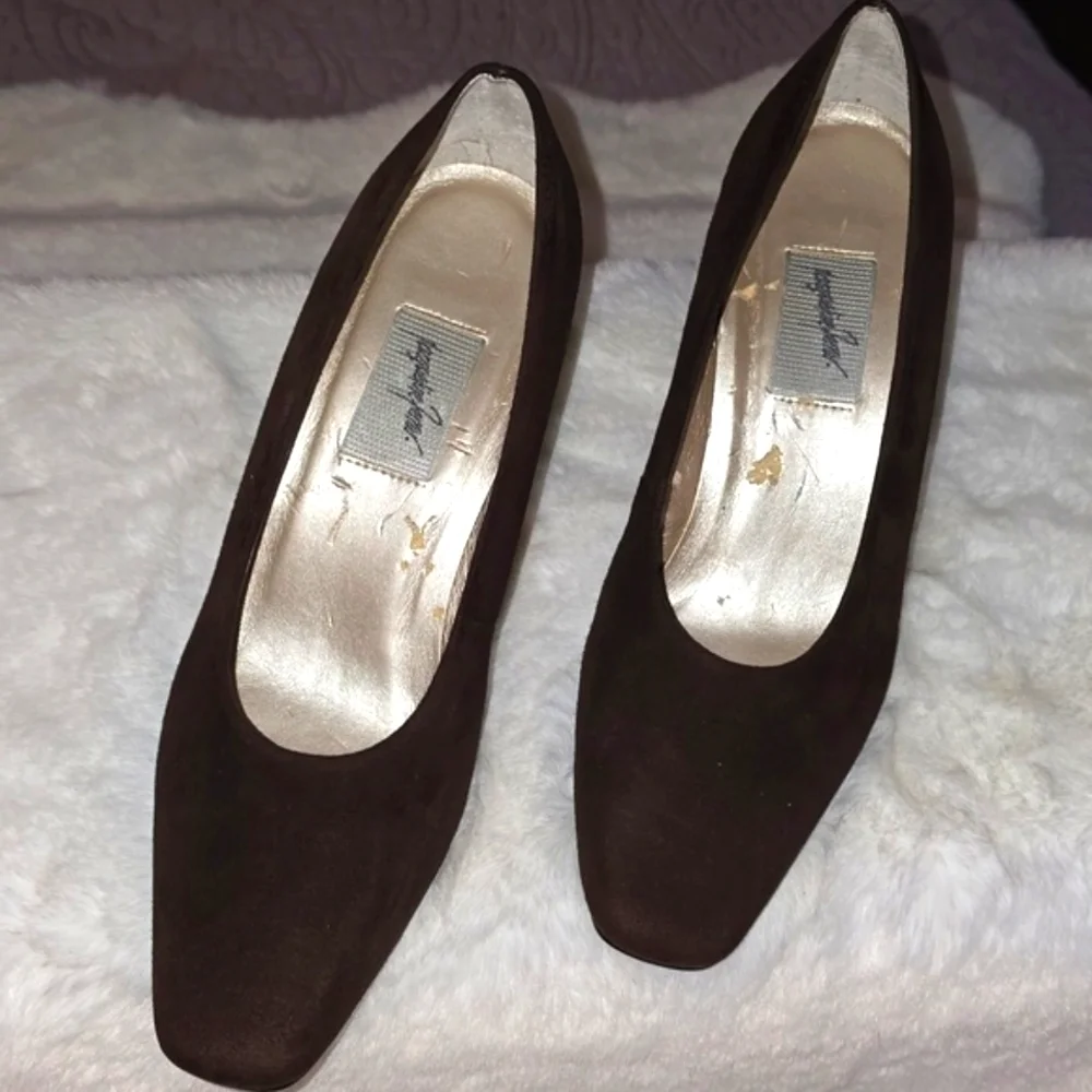 Jaqueline Ferrar Dark Brown Women's Pump